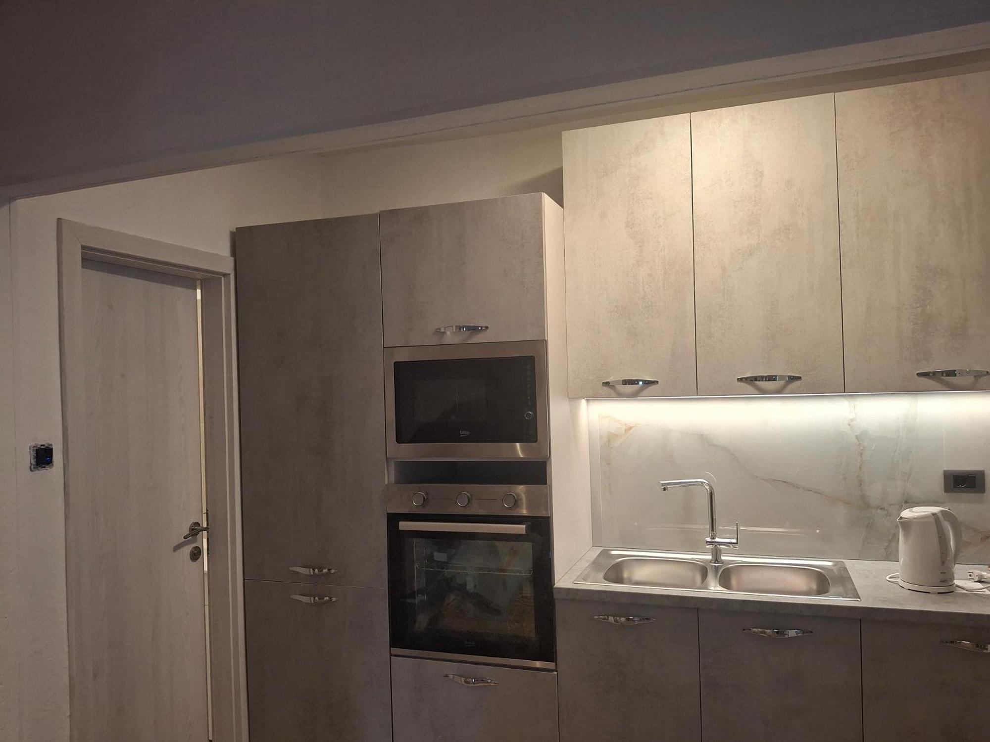 Apartments Nina M Baška Voda Habitación foto